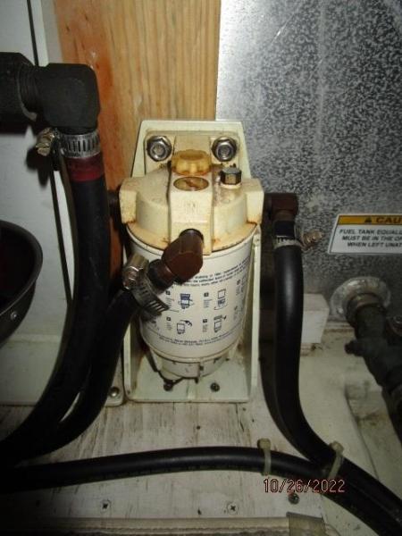 46' Carver generator Racor fuel filter