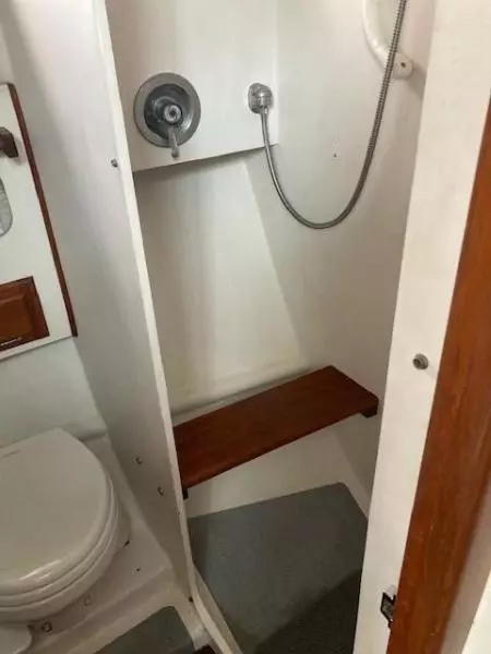 stall shower