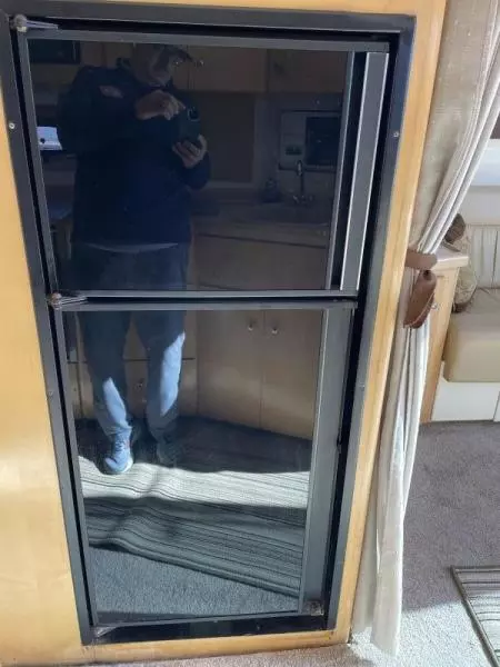 1997 Carver 350 Mariner