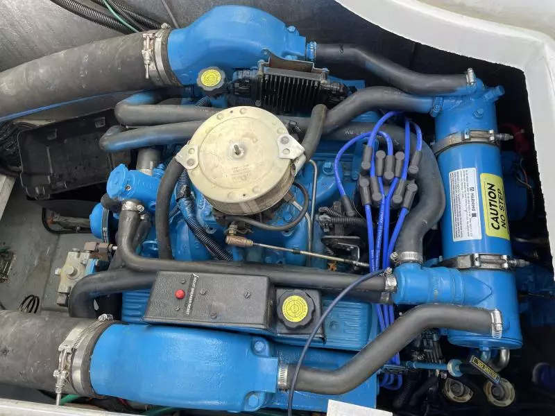 1997 Carver 350 Mariner
