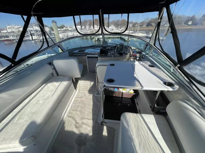 1997 Carver 350 Mariner