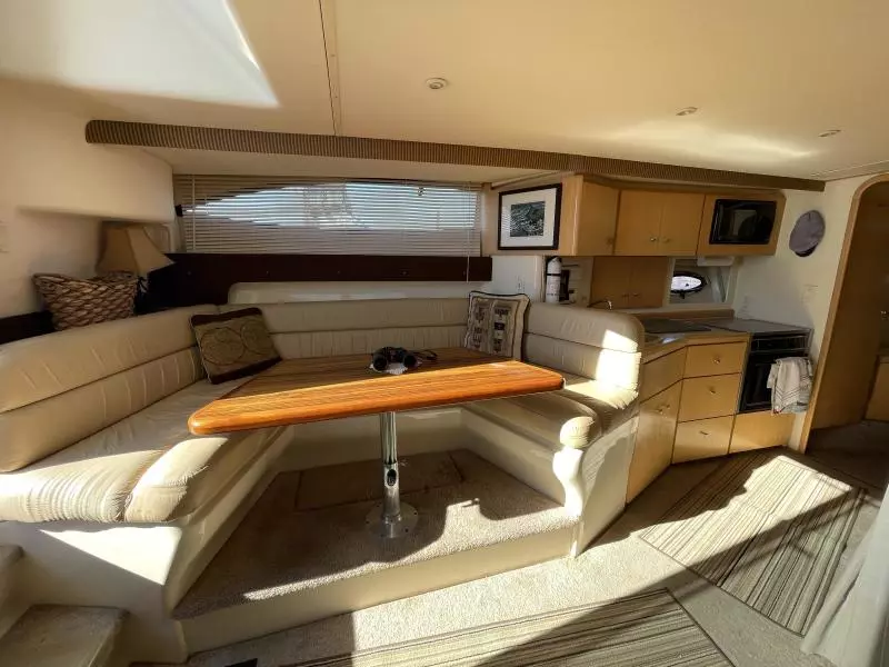 1997 Carver 350 Mariner