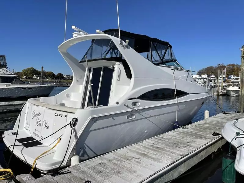 1997 Carver 350 Mariner