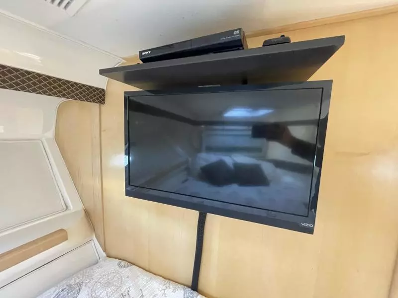 1997 Carver 350 Mariner