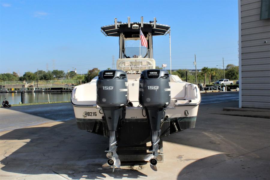 2004 Grady-White Advance 257