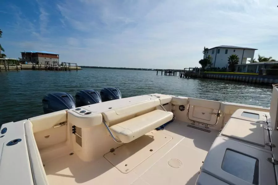 Stern Seating
