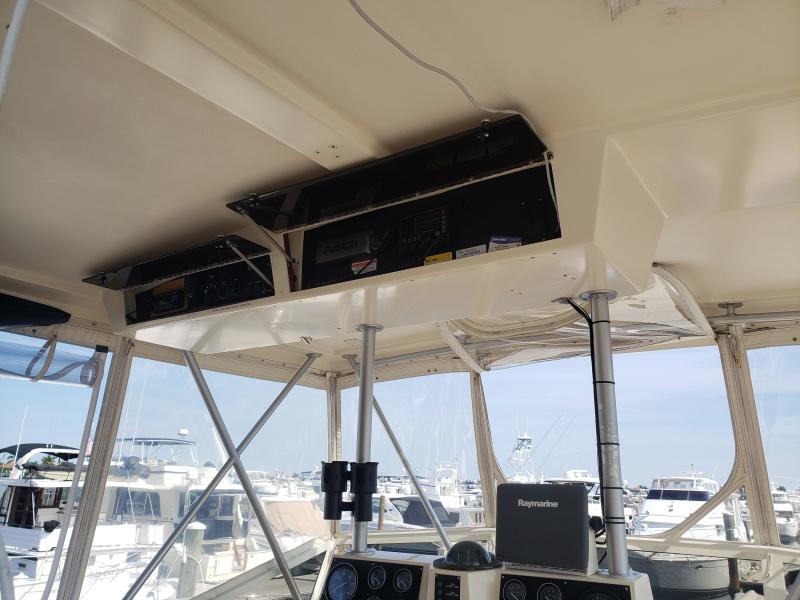 1987 Viking Sundeck