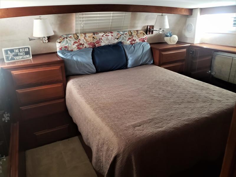 1987 Viking Sundeck