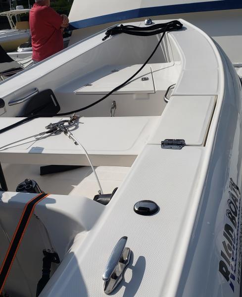 1987 Viking Sundeck