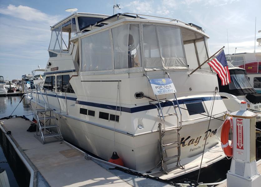 1987 Viking Sundeck