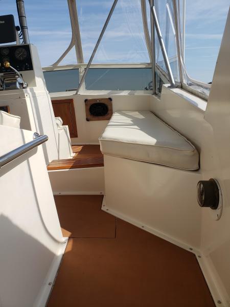 1987 Viking Sundeck