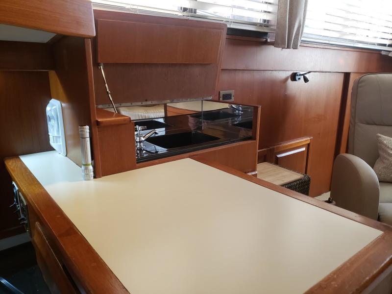 1987 Viking Sundeck