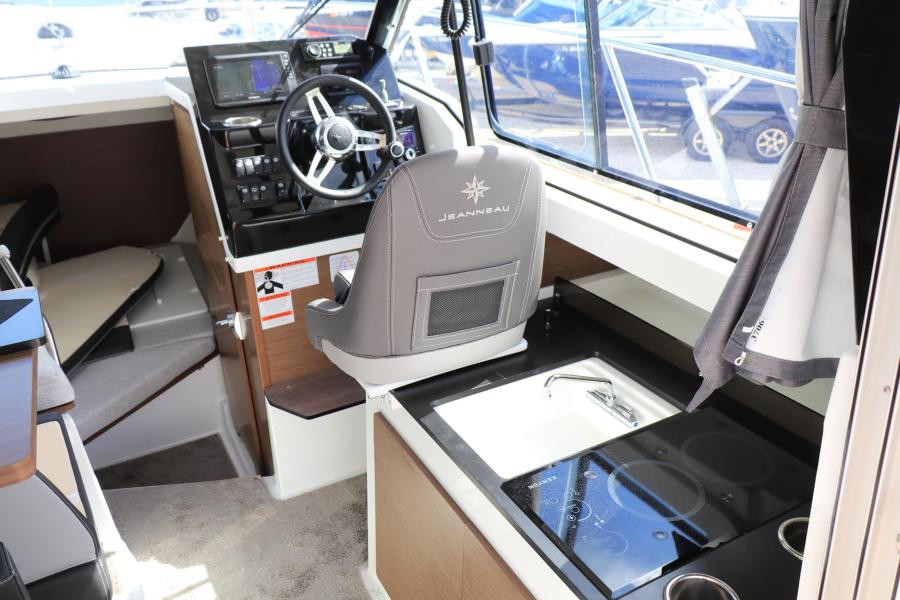 26ft 2022 Jeanneau Yacht For Sale Stamp Yacht Sales