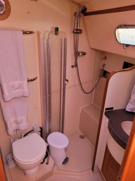 2008 Island Packet 370