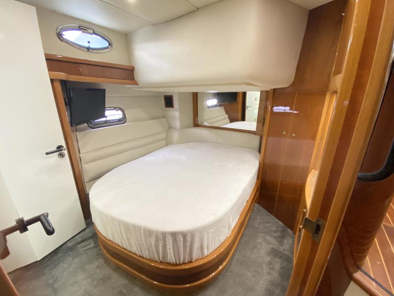 2003 Sealine T47