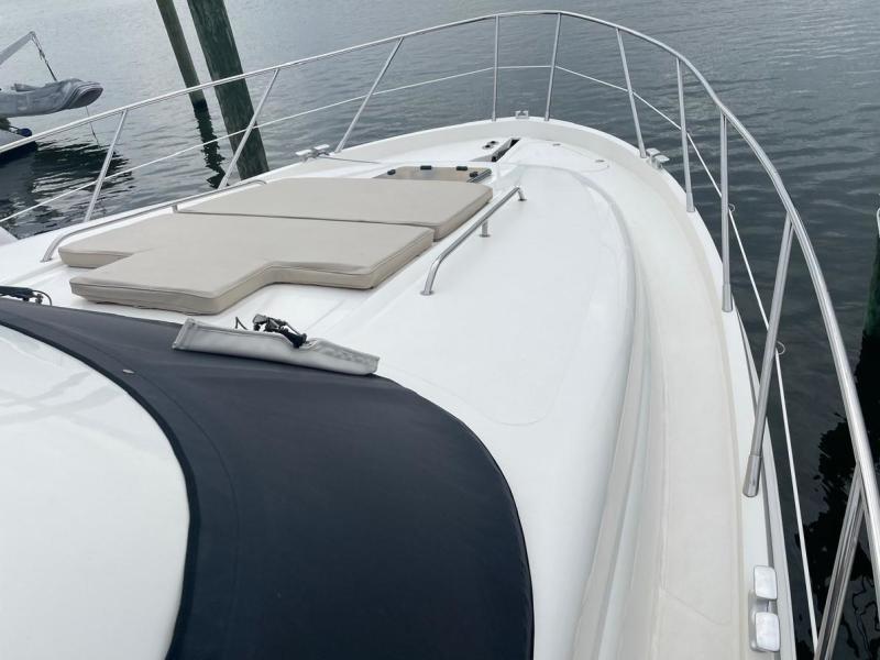 2003 Sealine T47