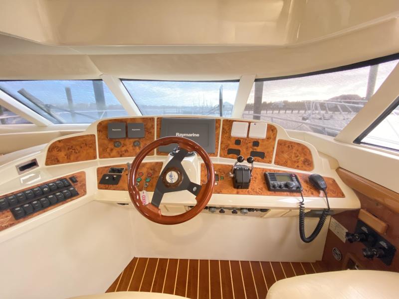 2003 Sealine T47