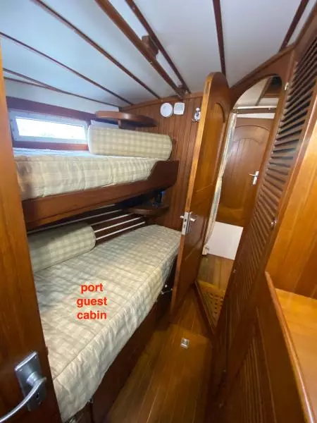 1981 Tayana Flying Dutchman 12