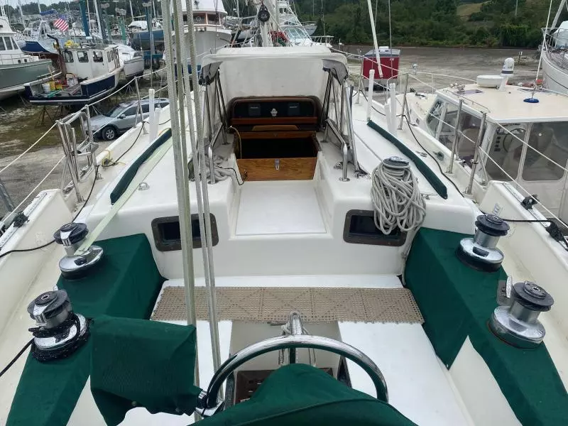 1981 Tayana Flying Dutchman 12