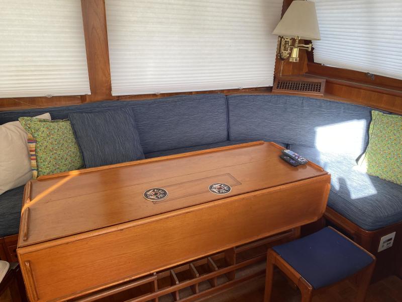 1989 Grand Banks