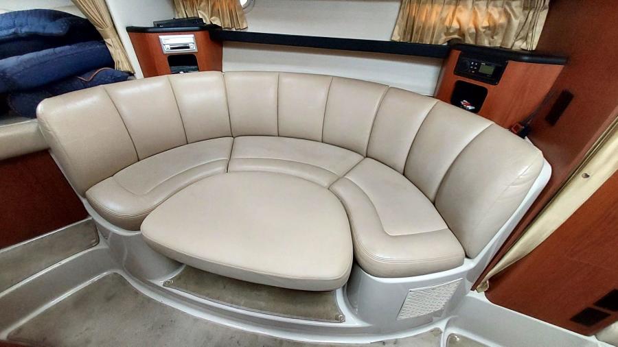2004 Chaparral 310 Signature