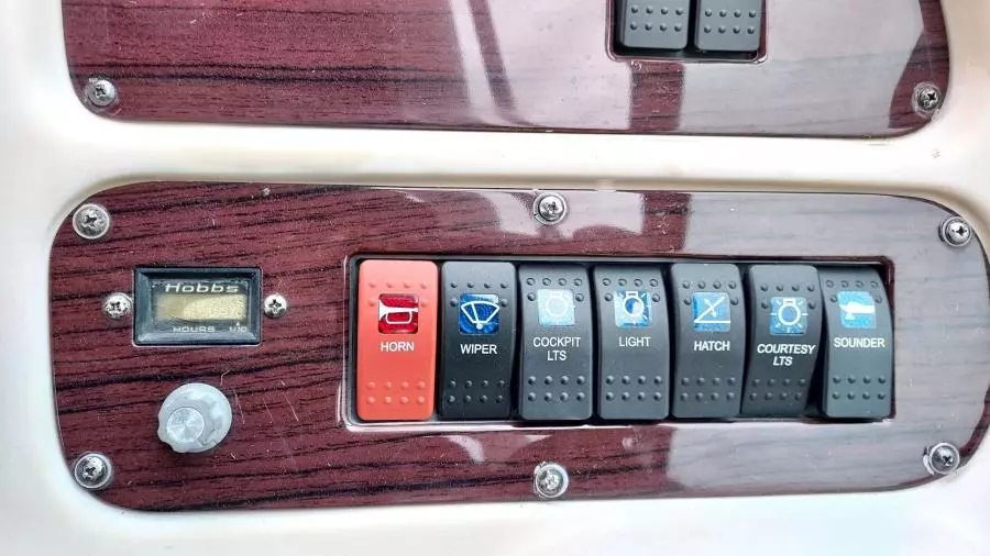 Permanent Waves 31ft Chaparral Yacht For Sale