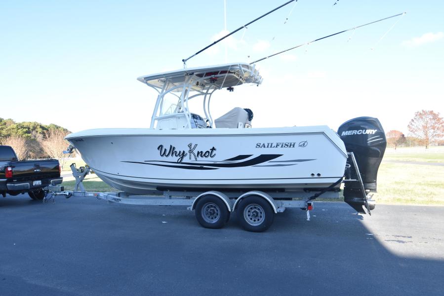 2015 Sailfish 27 (3)