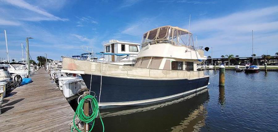 Port Bow Profile