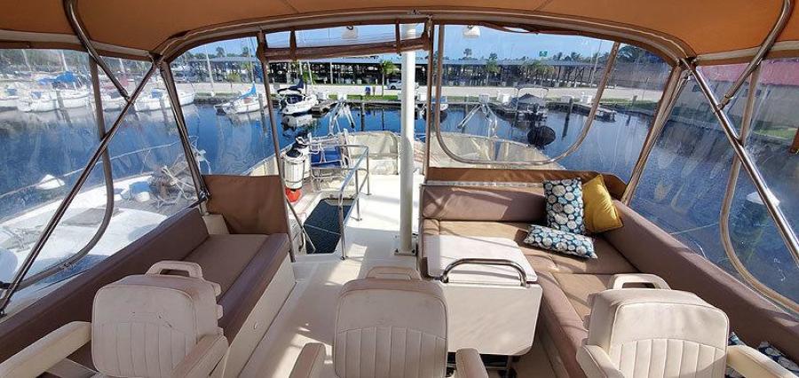 Flybridge Aft