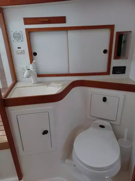 2003 Sabre 42 Flybridge