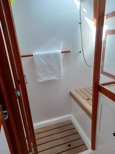 2003 Sabre 42 Flybridge