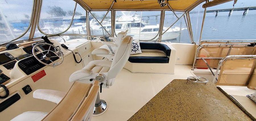 Flybridge Starboard
