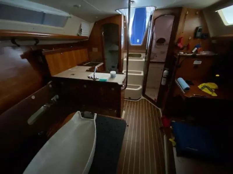 2006 Hunter 31