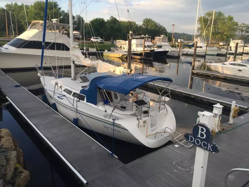 Blue Heron 32ft Catalina Yacht For Sale