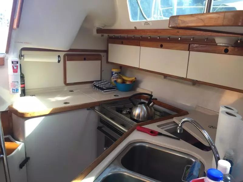 Blue Heron 32ft Catalina Yacht For Sale