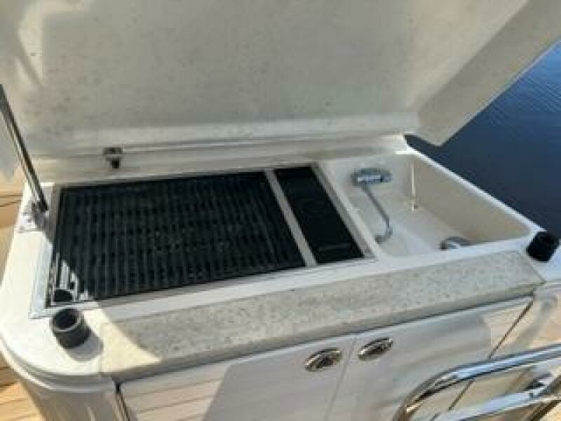 40ft Carver Yacht For Sale