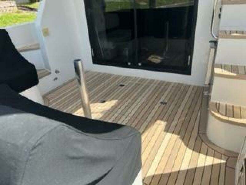 40ft Carver Yacht For Sale