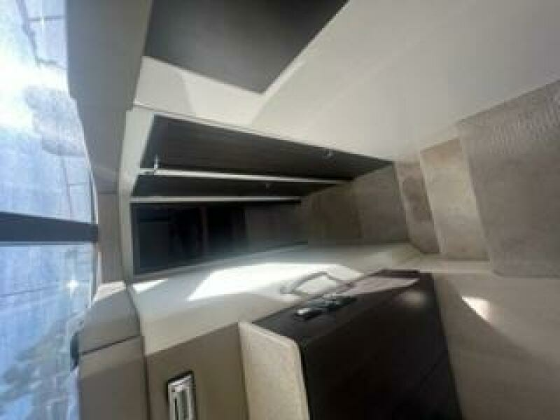 40ft Carver Yacht For Sale