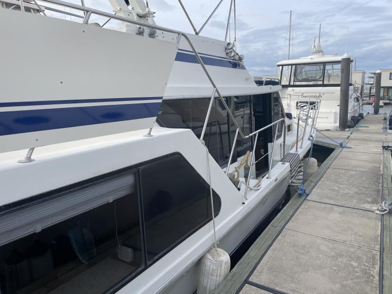 1986 Bluewater Coastal Cruiser