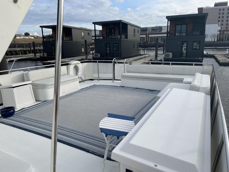 1986 Bluewater Coastal Cruiser