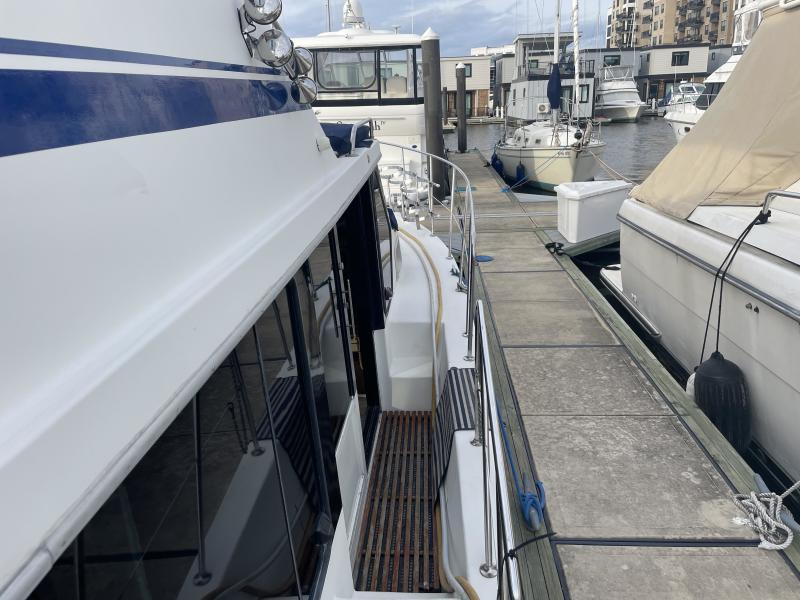 1986 Bluewater Coastal Cruiser
