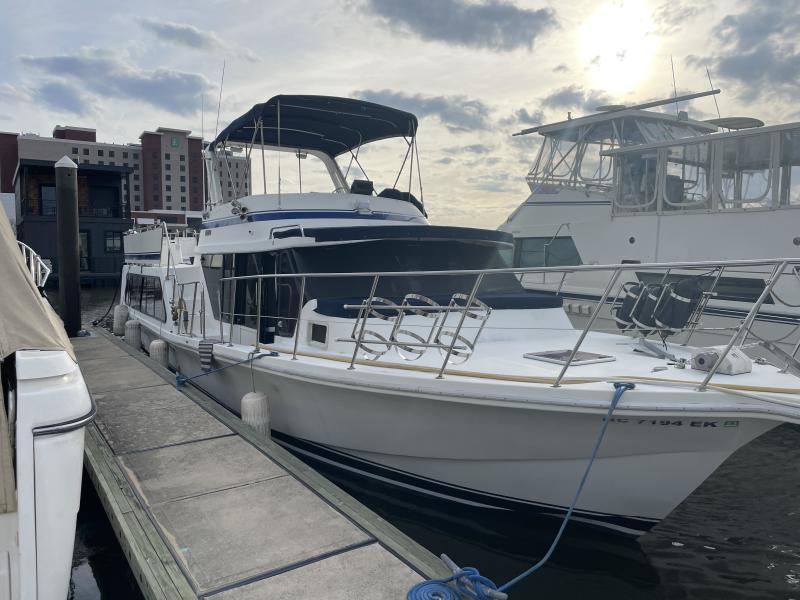 1986 Bluewater Coastal Cruiser