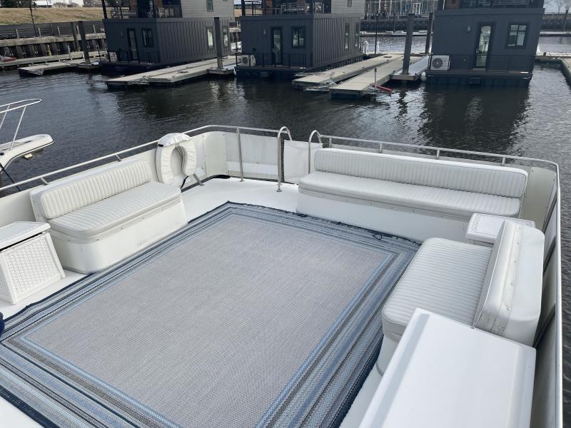 1986 Bluewater Coastal Cruiser