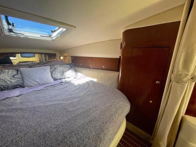 2007 Sea Ray 320 Sundancer