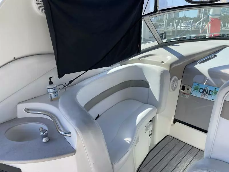 2007 Sea Ray 320 Sundancer