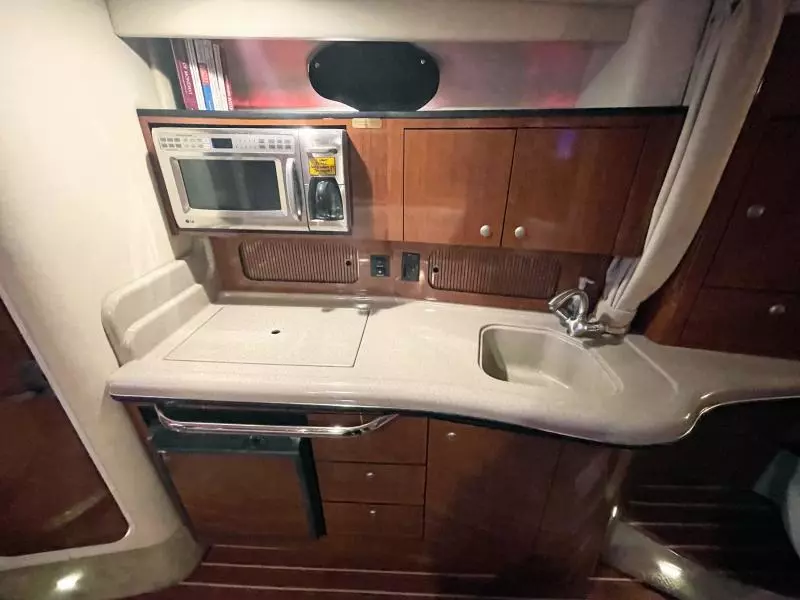 2007 Sea Ray 320 Sundancer