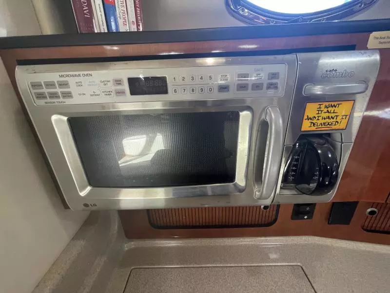 2007 Sea Ray 320 Sundancer