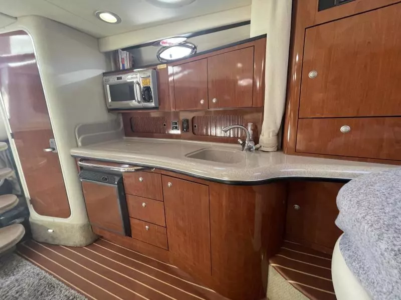 2007 Sea Ray 320 Sundancer