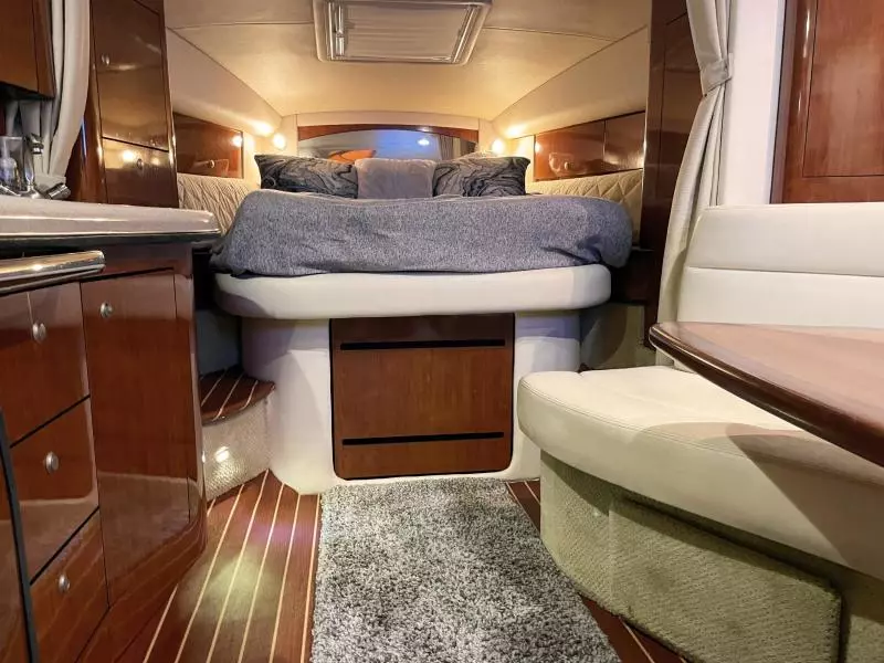 2007 Sea Ray 320 Sundancer