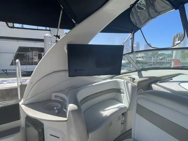 2007 Sea Ray 320 Sundancer